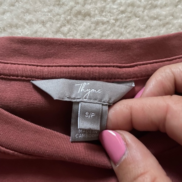 Crew-Neck Short Sleeve Dress With Front Tie - Thyme Maternity - Picture 2 of 4